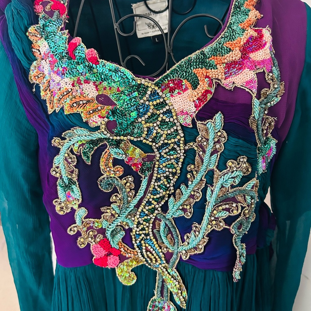 Women's Maxi Dress with Sequin Embroidery